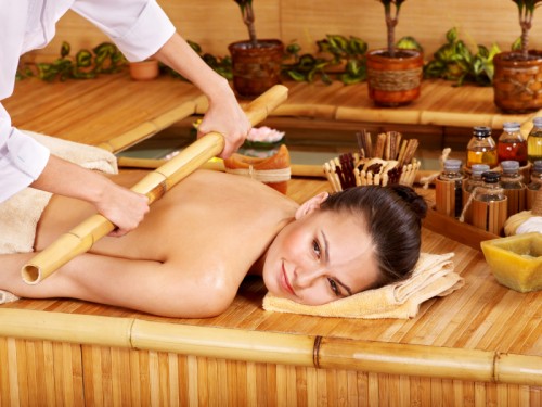 Bambu Massagem