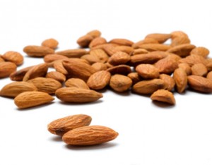 Elimine os quilos extras - amendoas