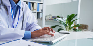 Prescrição digital médico tecnolgoia