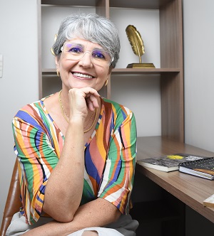 Dra. Maria Célia Bini - Psicóloga  Synapsis