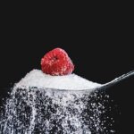 Açúcar mascavo engorda menos que o açúcar refinado?